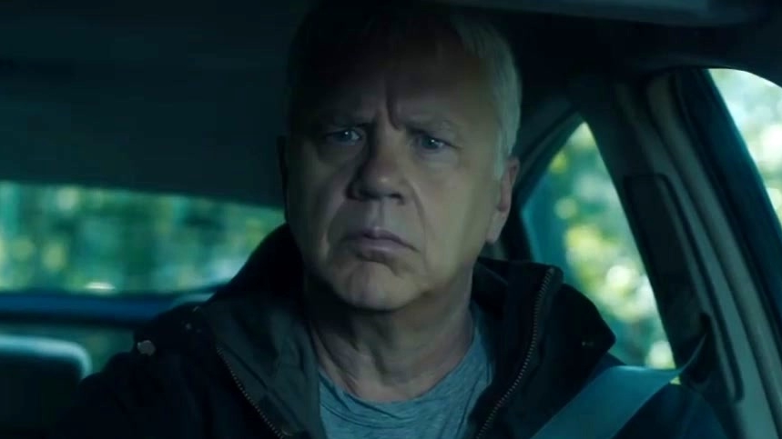 Here and Now: Meet Greg (Tim Robbins)