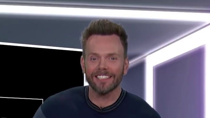 The Joel McHale Show with Joel McHale: Kristen Bell