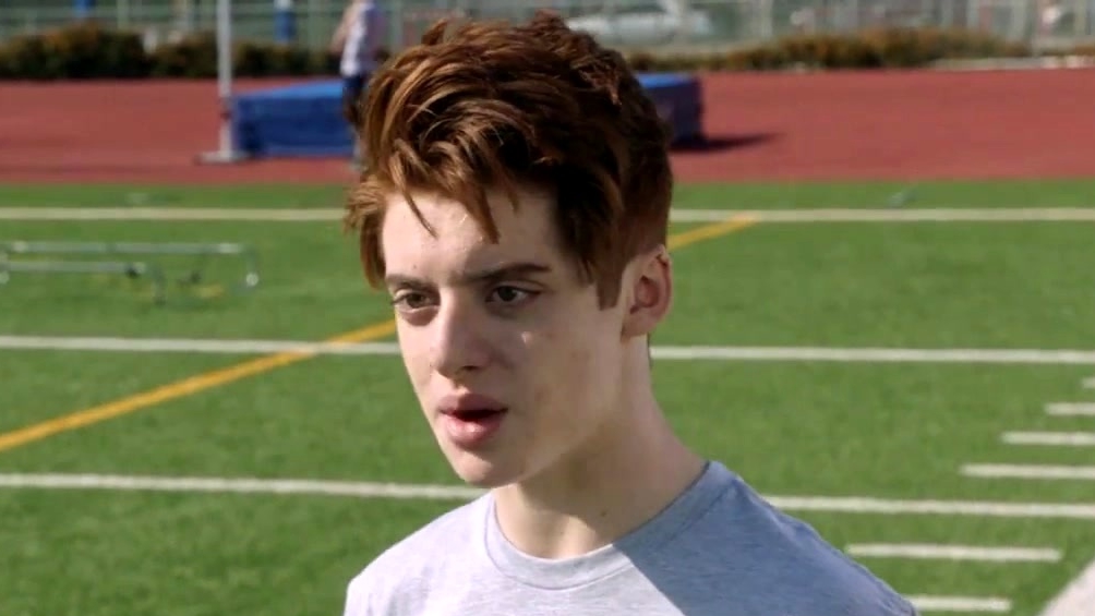 The Mick: Chip Finds Out Elliot Broke His Neck