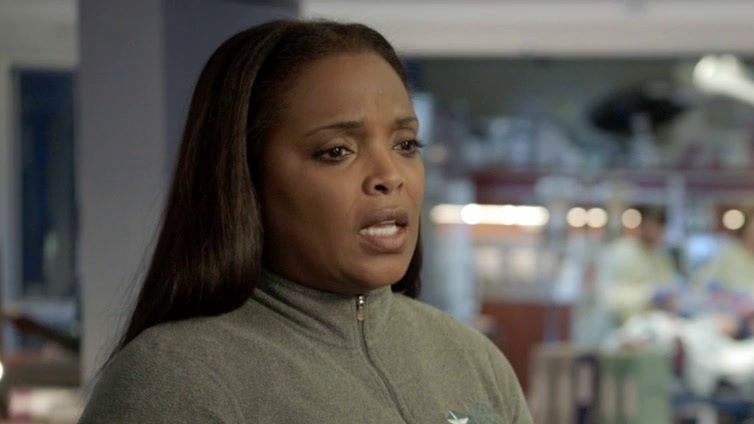 Chicago Med: Maggie Makes An Emergency Decision