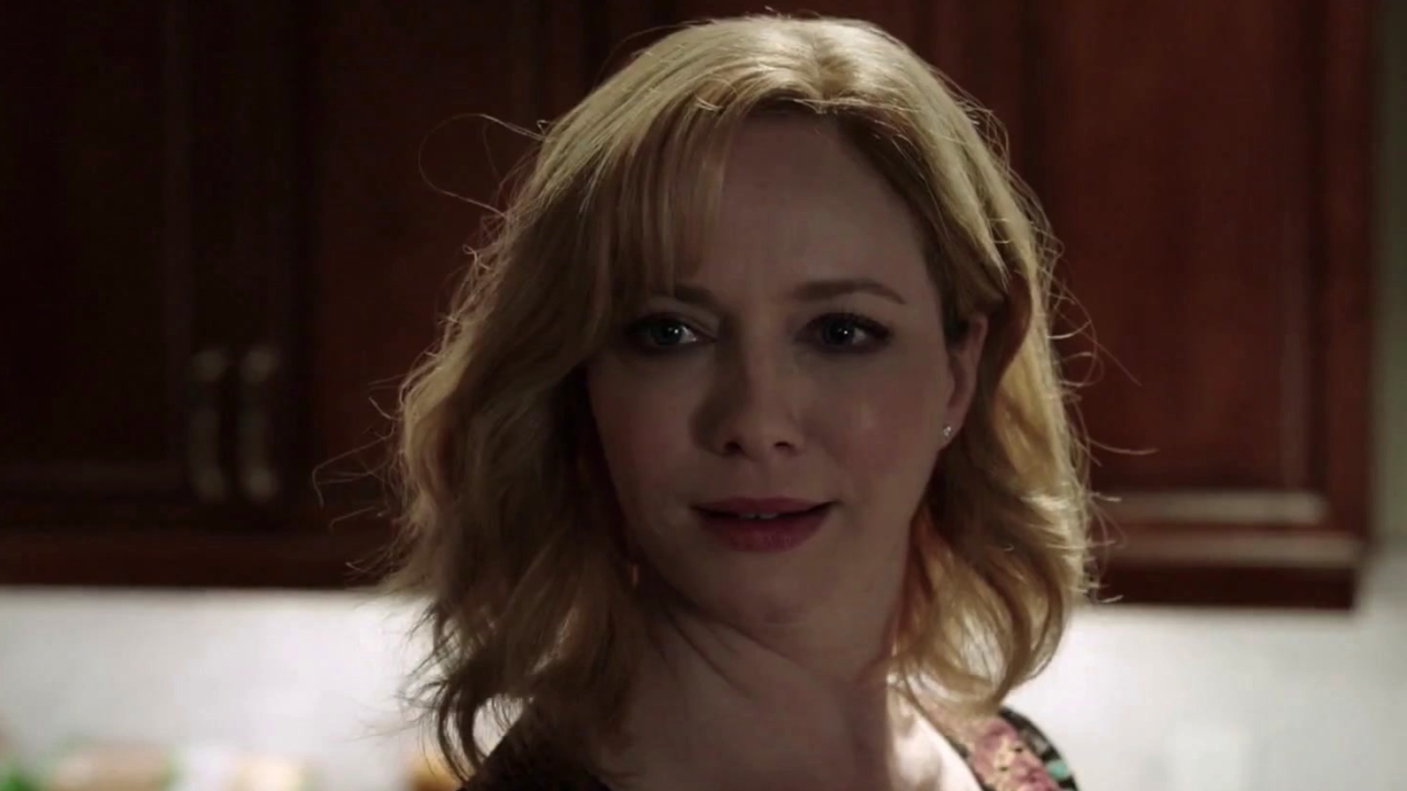 Good Girls: Beth Takes The Wheel
