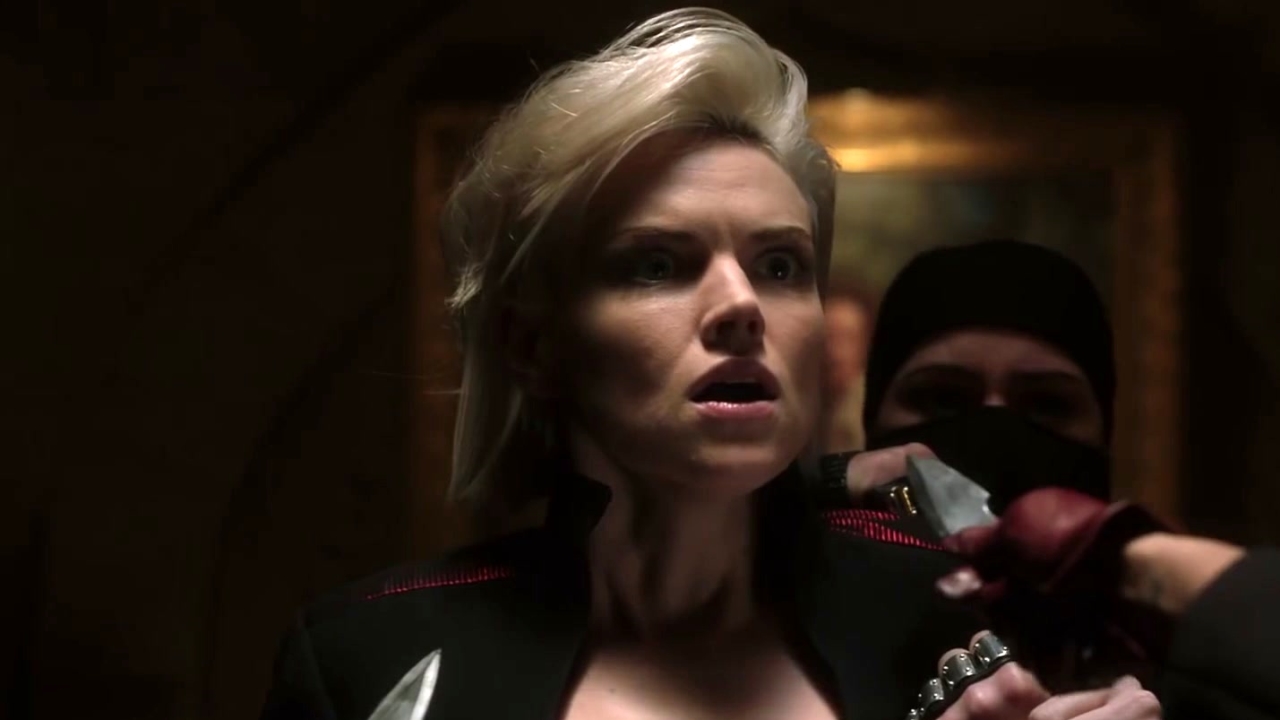 Gotham: Barbara Gets Attacked By Ninjas
