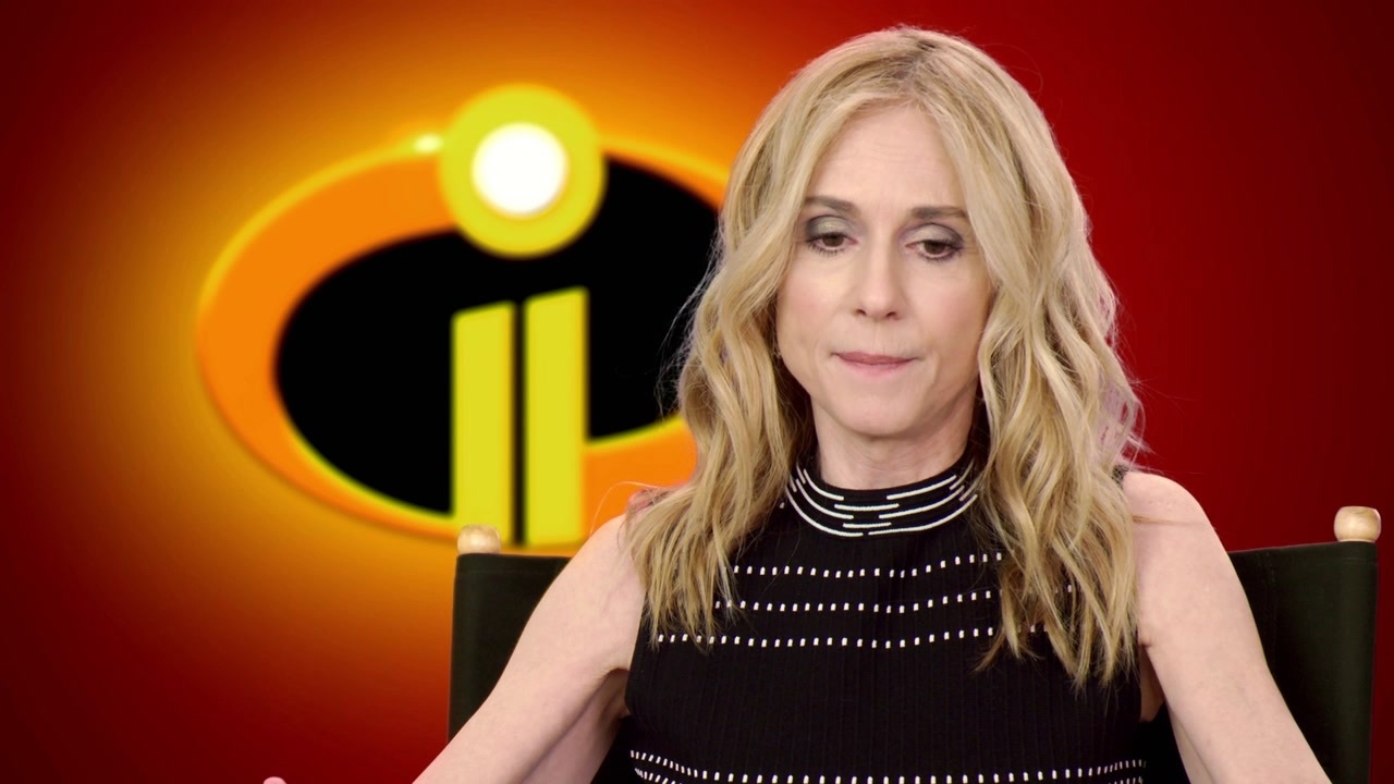 Incredibles 2: Holly Hunter On The Parr Family