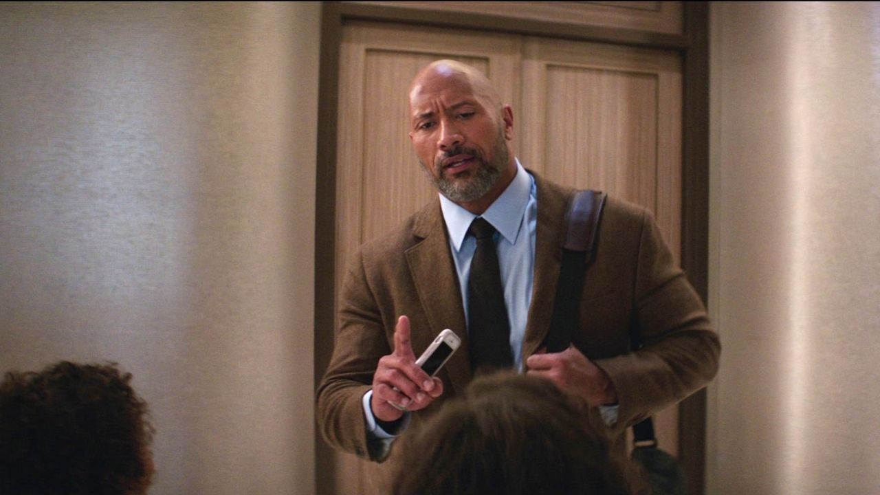 Skyscraper: Will Says Goodbye To Sarah And The Kids For The Day