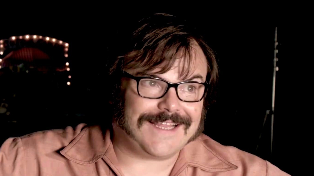 Don't Worry, He Won't Get Far On Foot: Dexter (Featurette)