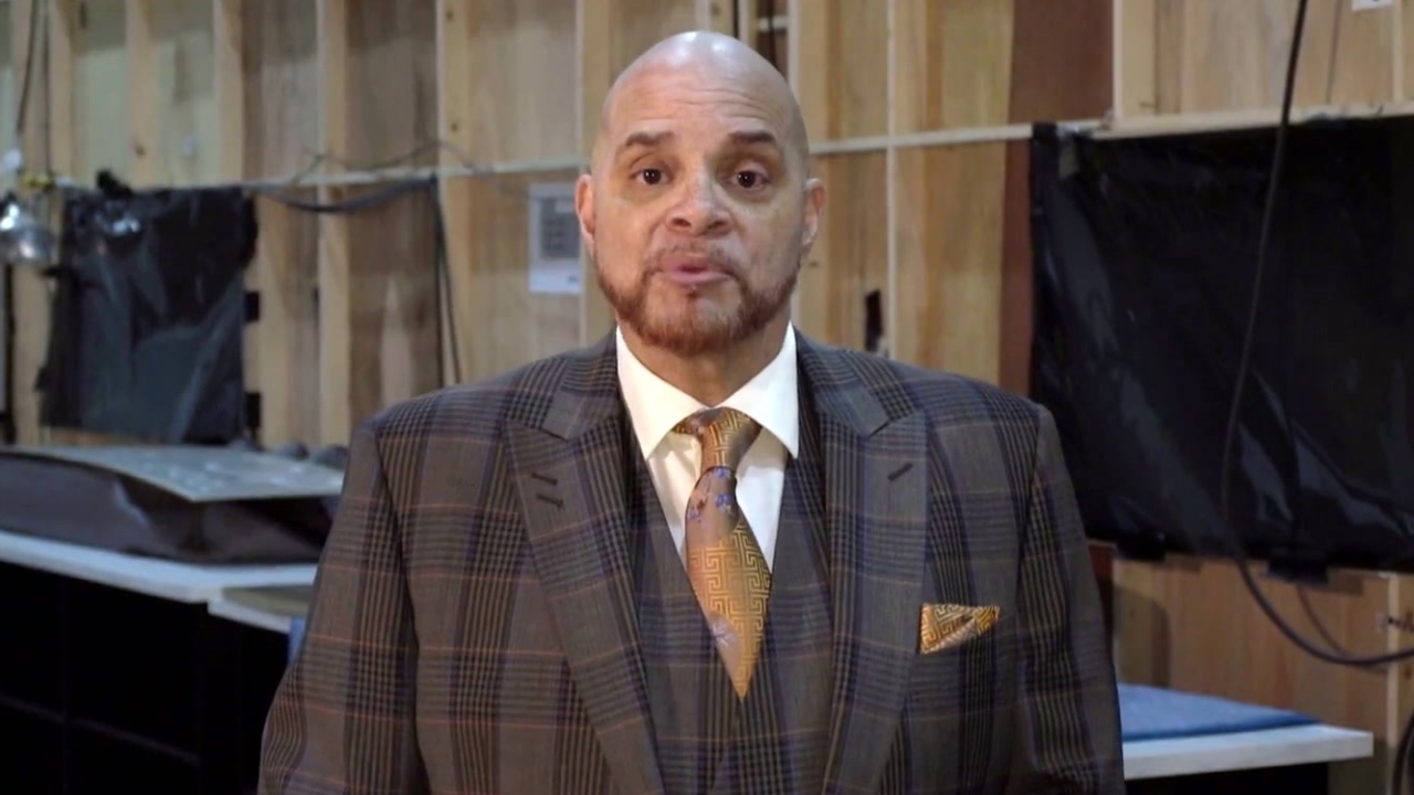 Rel: Filming With A Live Studio Audience (Featurette)
