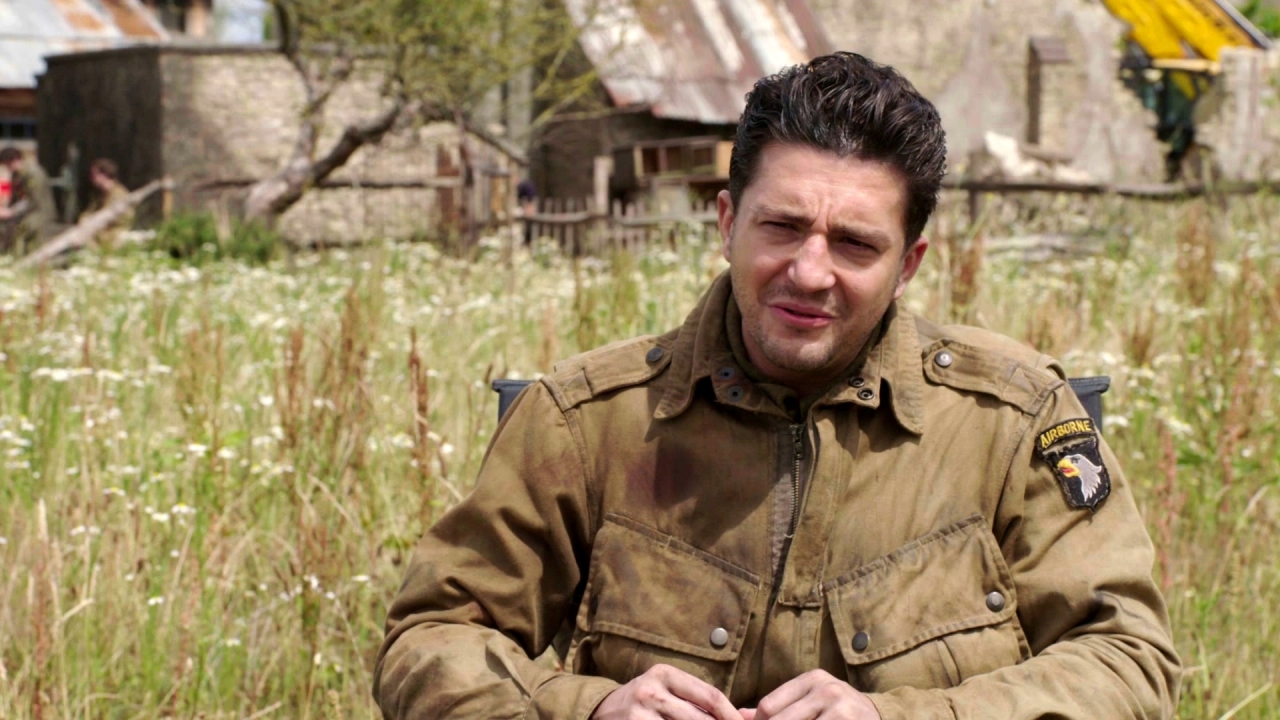 Overlord: John Magaro On Producer JJ Abrams