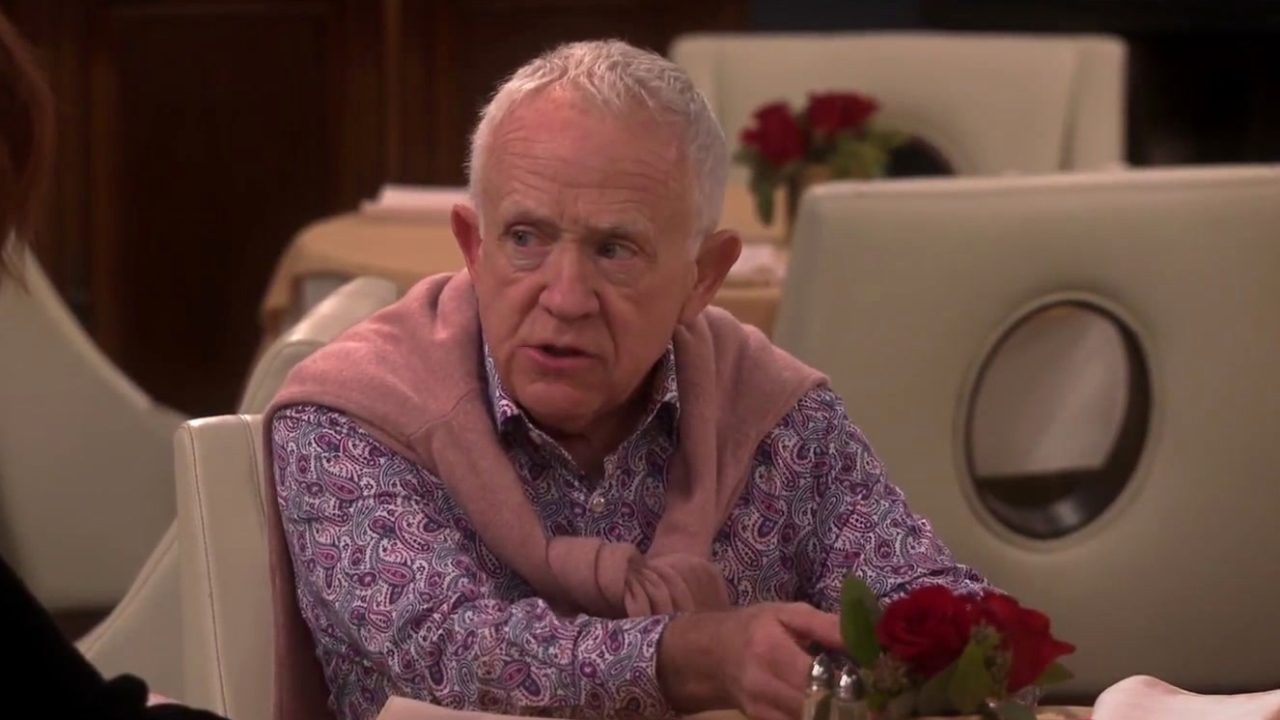 The Cool Kids: Sid Attempts To Seduce Margaret