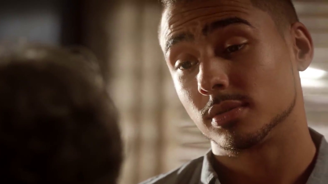 Star: Derek Loves His Grandma