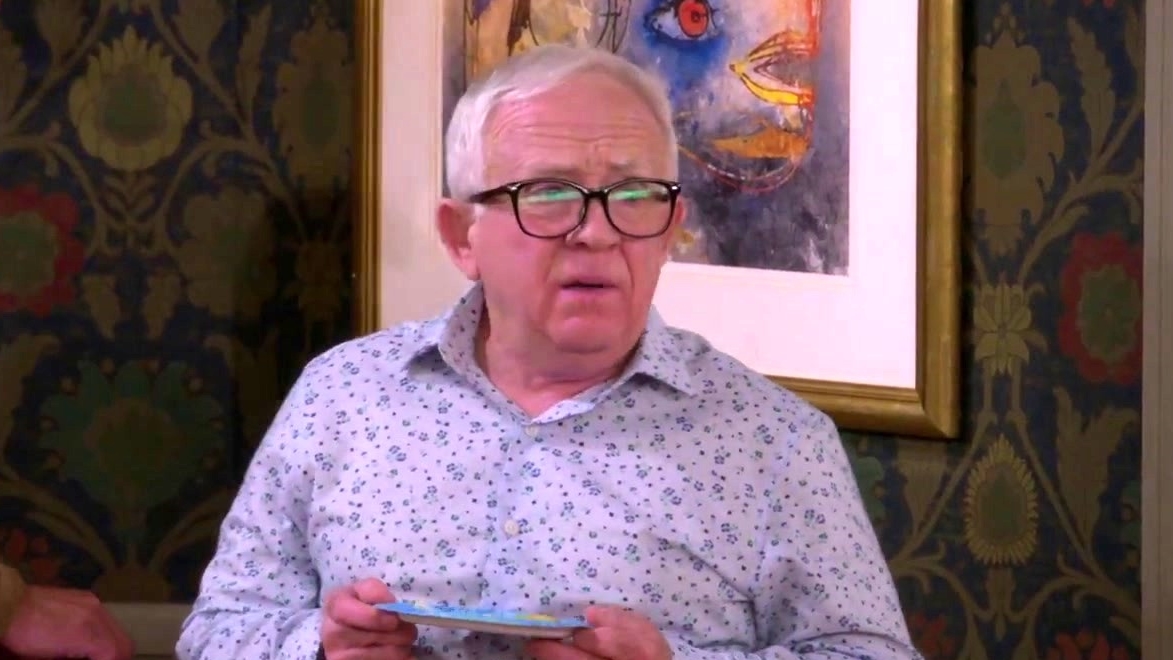The Cool Kids: Hank Has Some Not So Smooth Moves
