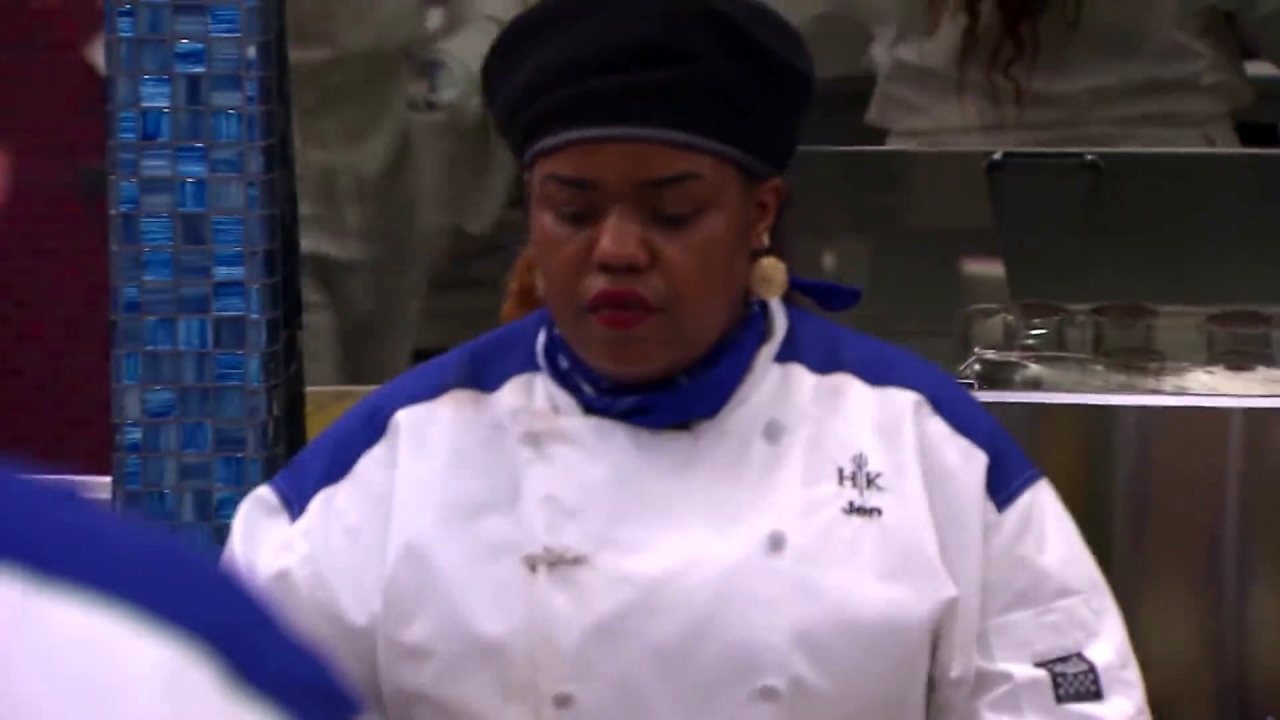 Hell's Kitchen: Jen Has Trouble In The Garnish Station