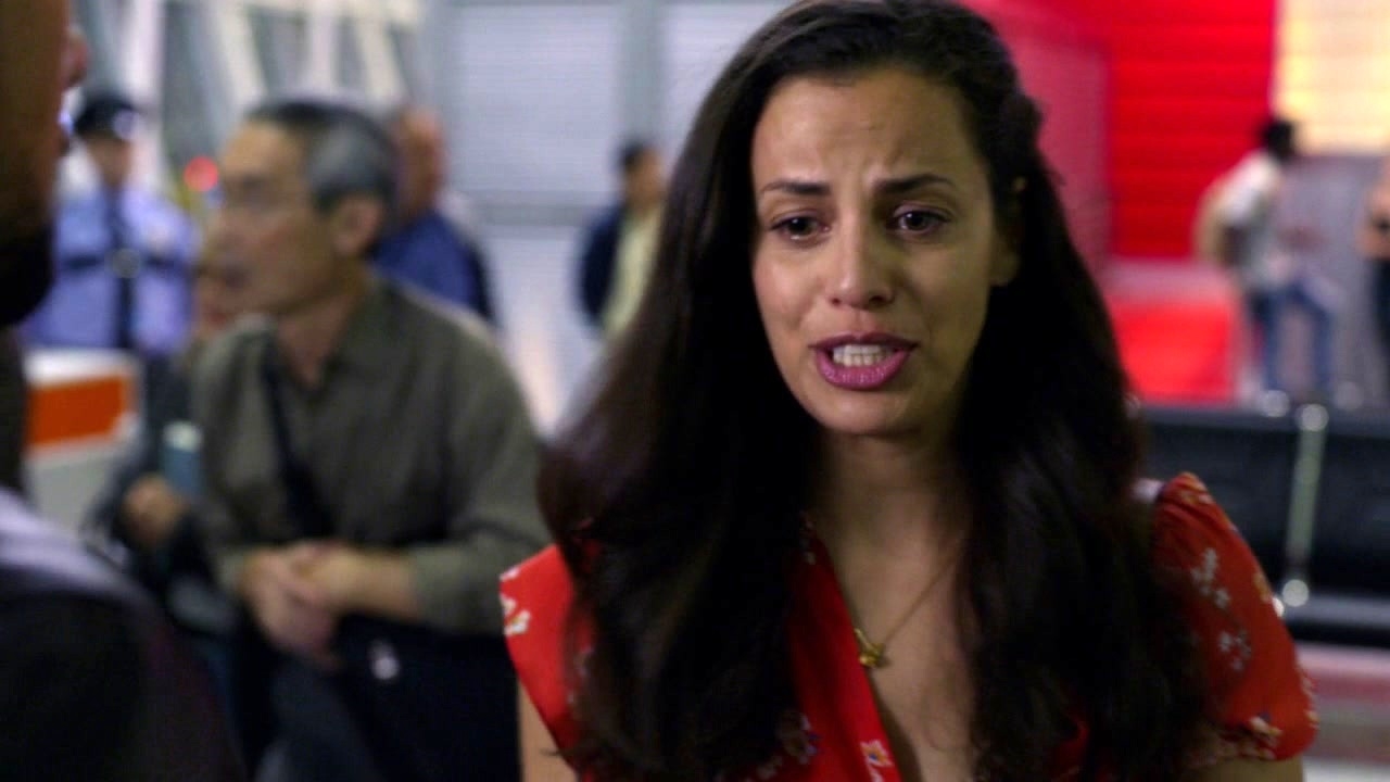 Manifest: Stone Family Finds Out Flight 828 Was Missing