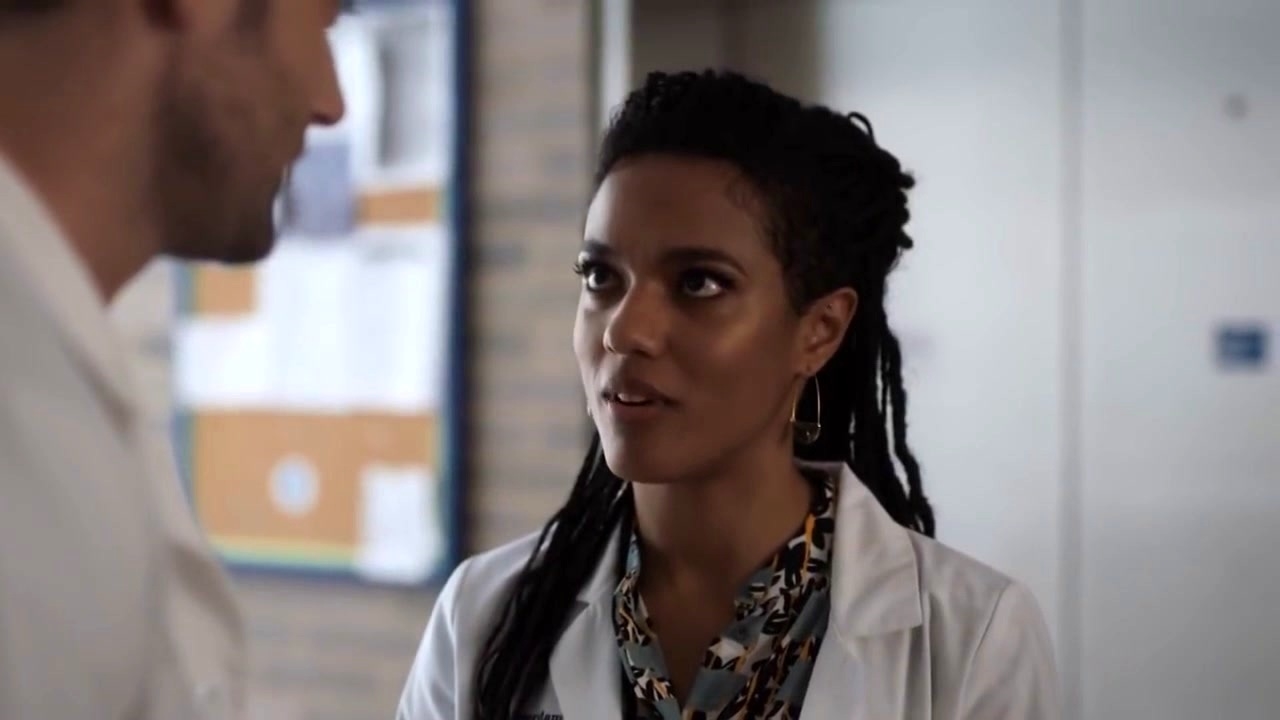 New Amsterdam: Sharpe Seeks Max's Advice