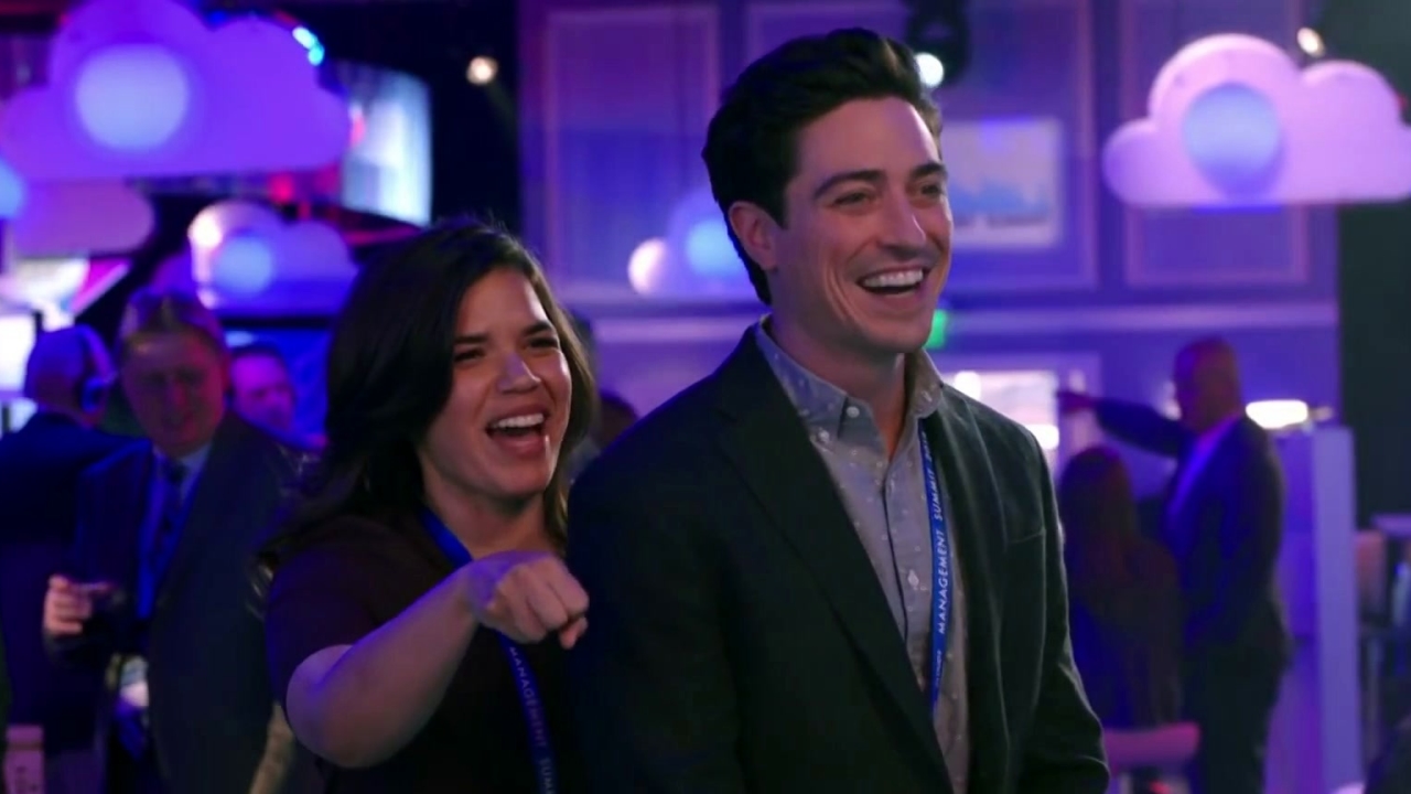 Superstore: Jonah And Amy Know How To Party