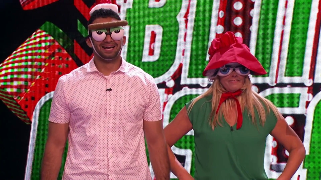 Ellen's Game of Games: Blindfolded Musical Packages