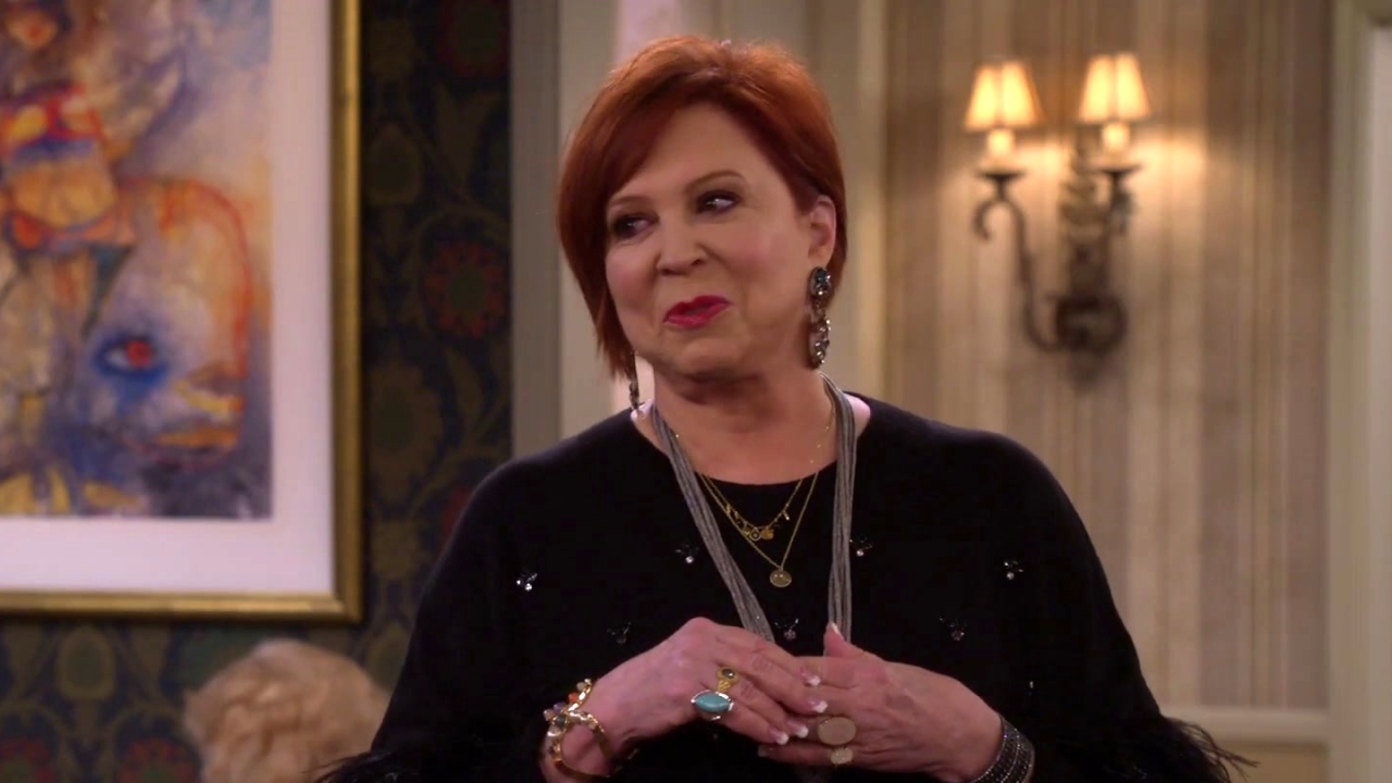 The Cool Kids: Margaret Tells The Gang About Her Boyfriend