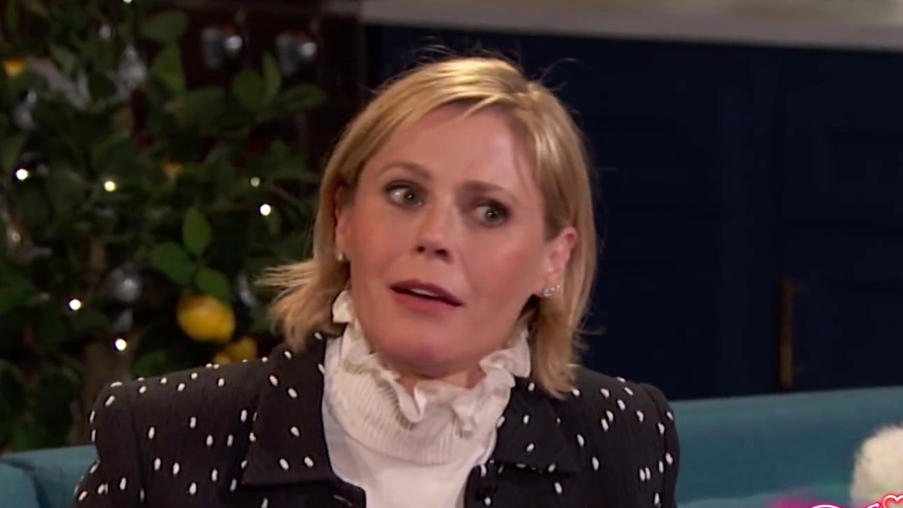 Busy Tonight: Julie Bowen