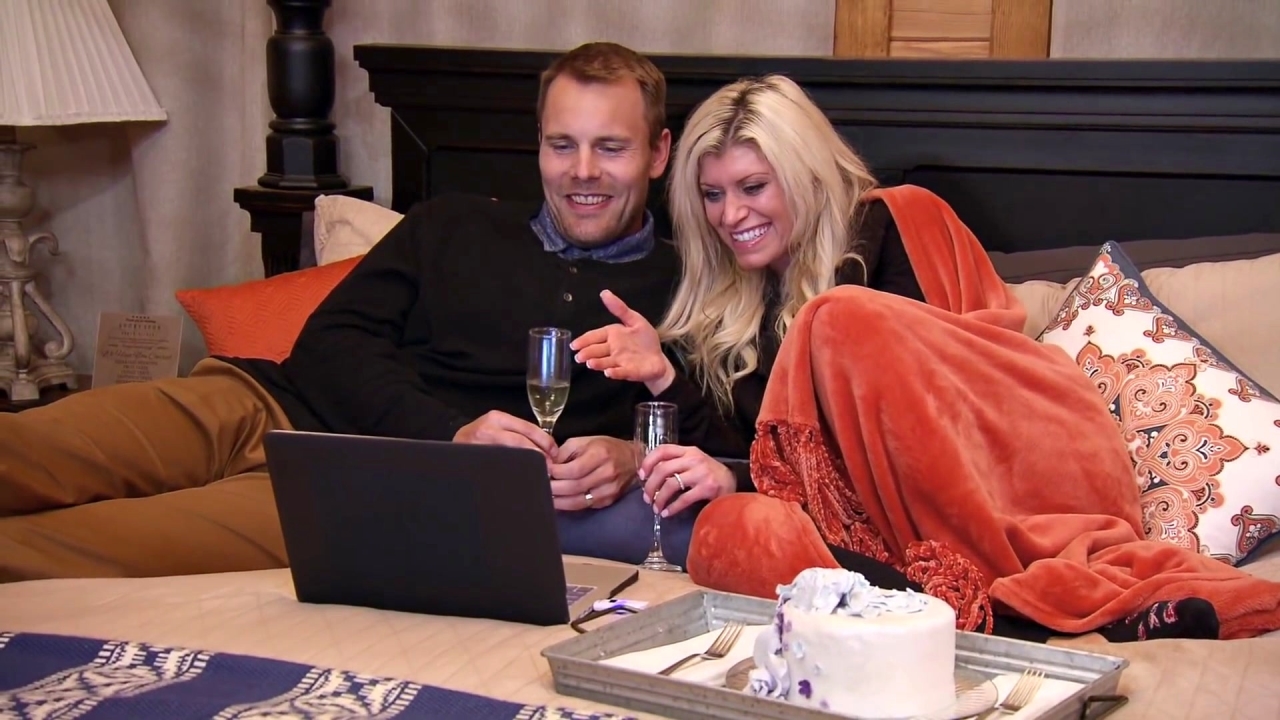 Married at First Sight: Dave and Amber Celebrate One Month