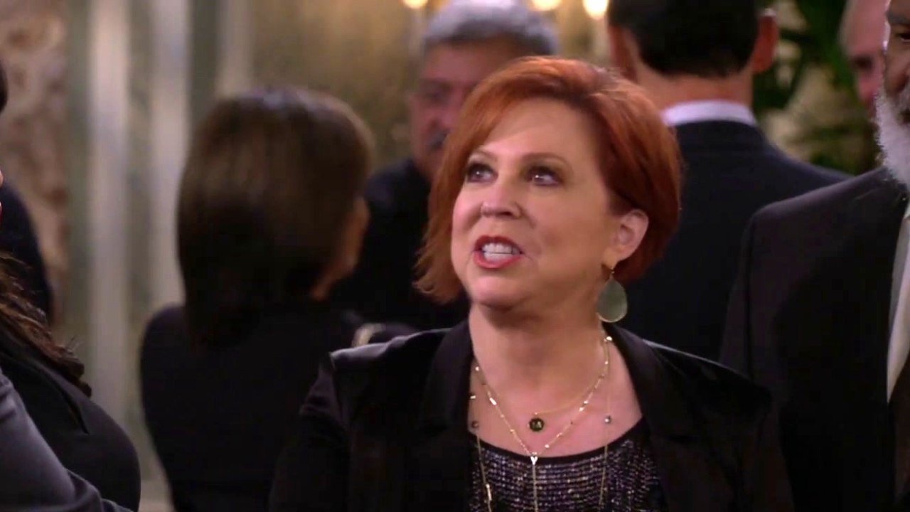 The Cool Kids: Hank Confronts His Ex & Her