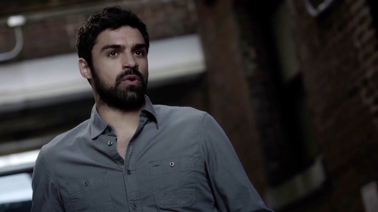 The Gifted: Lorna Asks Marcos For Help