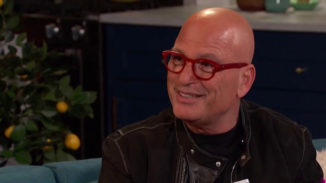 Busy Tonight: What Howie Mandel Loves About Doing Stand-Up