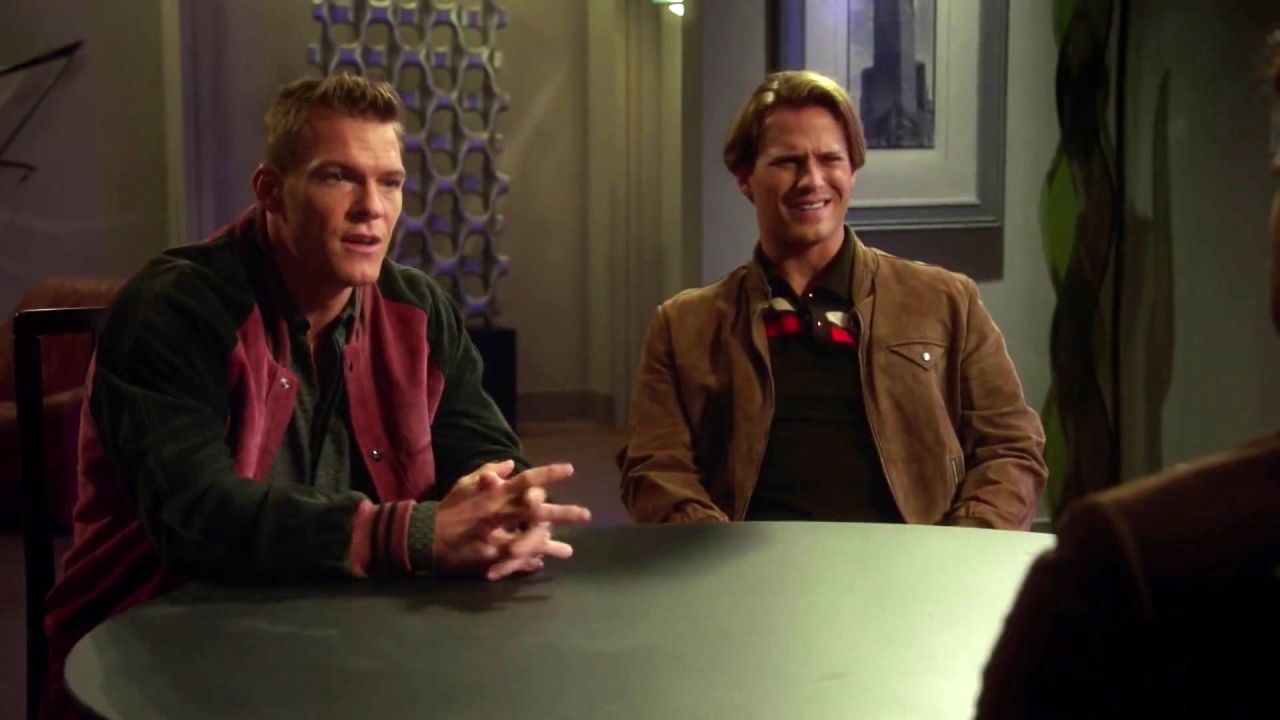Brooklyn Nine-Nine: Hitchcock And Scully Were Totally Rad In The '80S