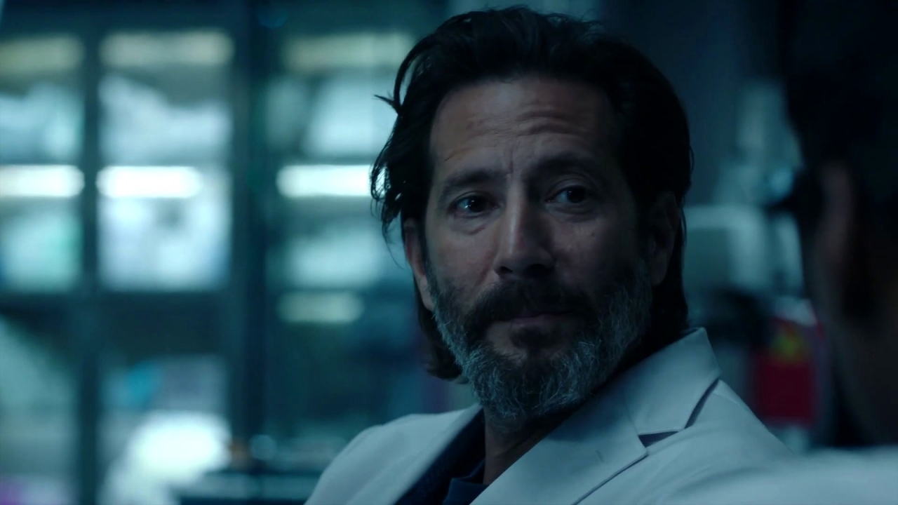 The Passage: Jonas & Sykes Discuss The Quickly Spreading Epidemic