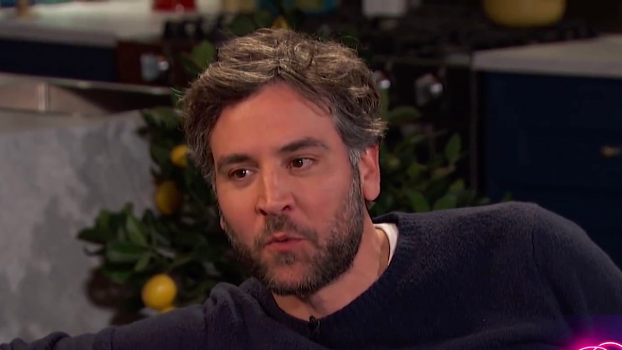 Busy Tonight: Josh Radnor Loves His Beard