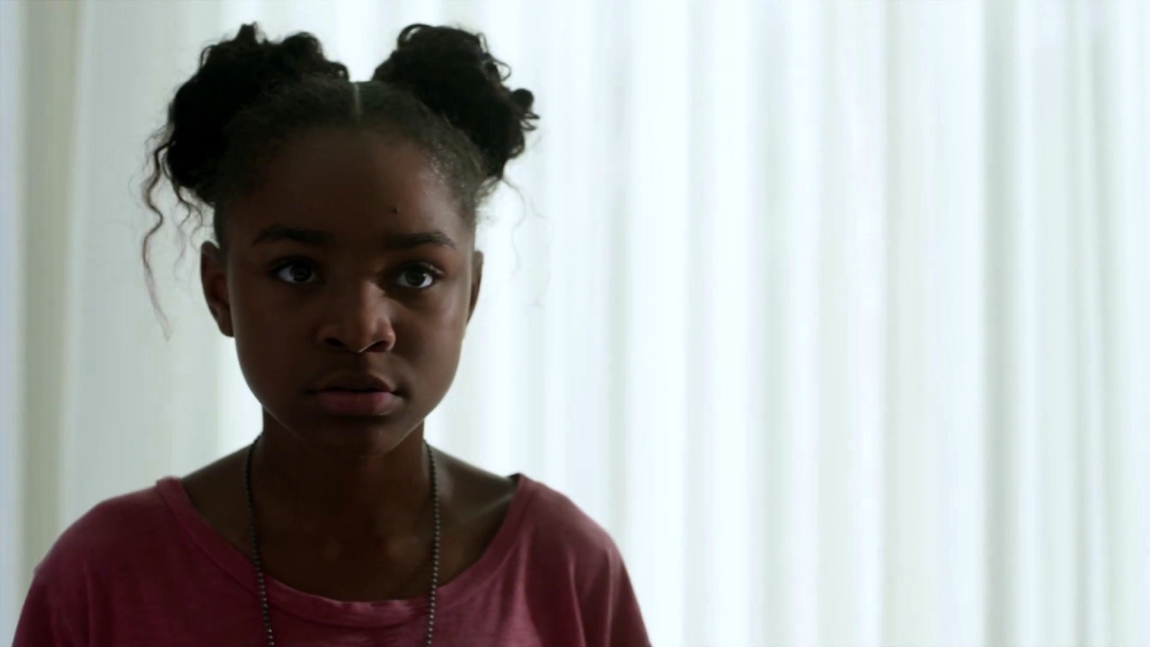 The Passage: Dr. Sykes Promises Amy Nothing Bad Will Happen