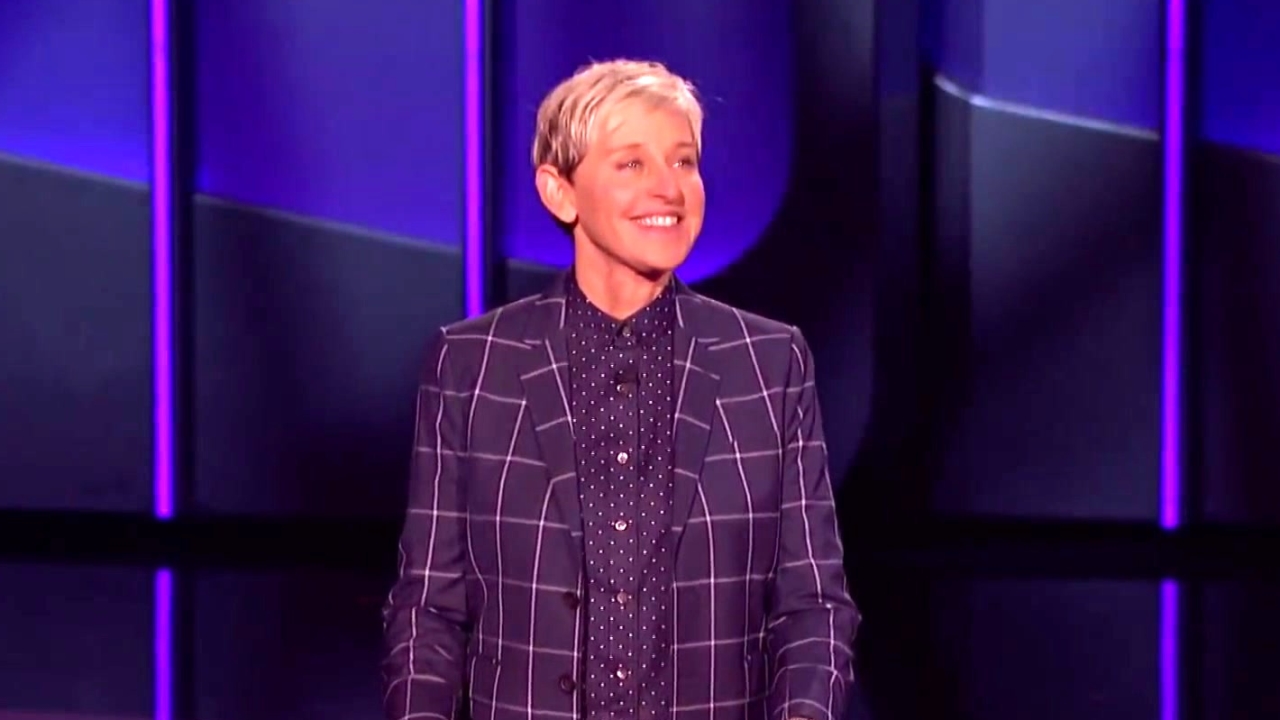 Ellen's Game Of Games: Dizzy Dash