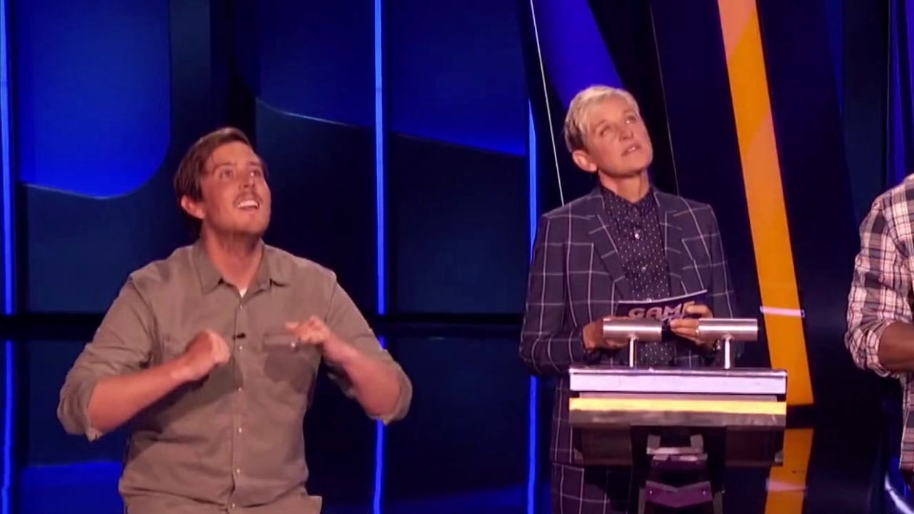 Ellen's Game Of Games: Vodka, Superbowl Teams And Landmarks