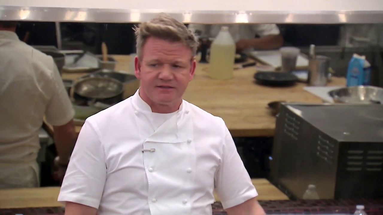 Hell's Kitchen: Bret Serves Raw Chicken