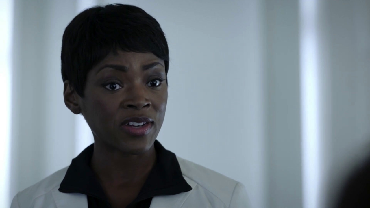The Passage: Dr. Sykes Wants To Help Amy Escape