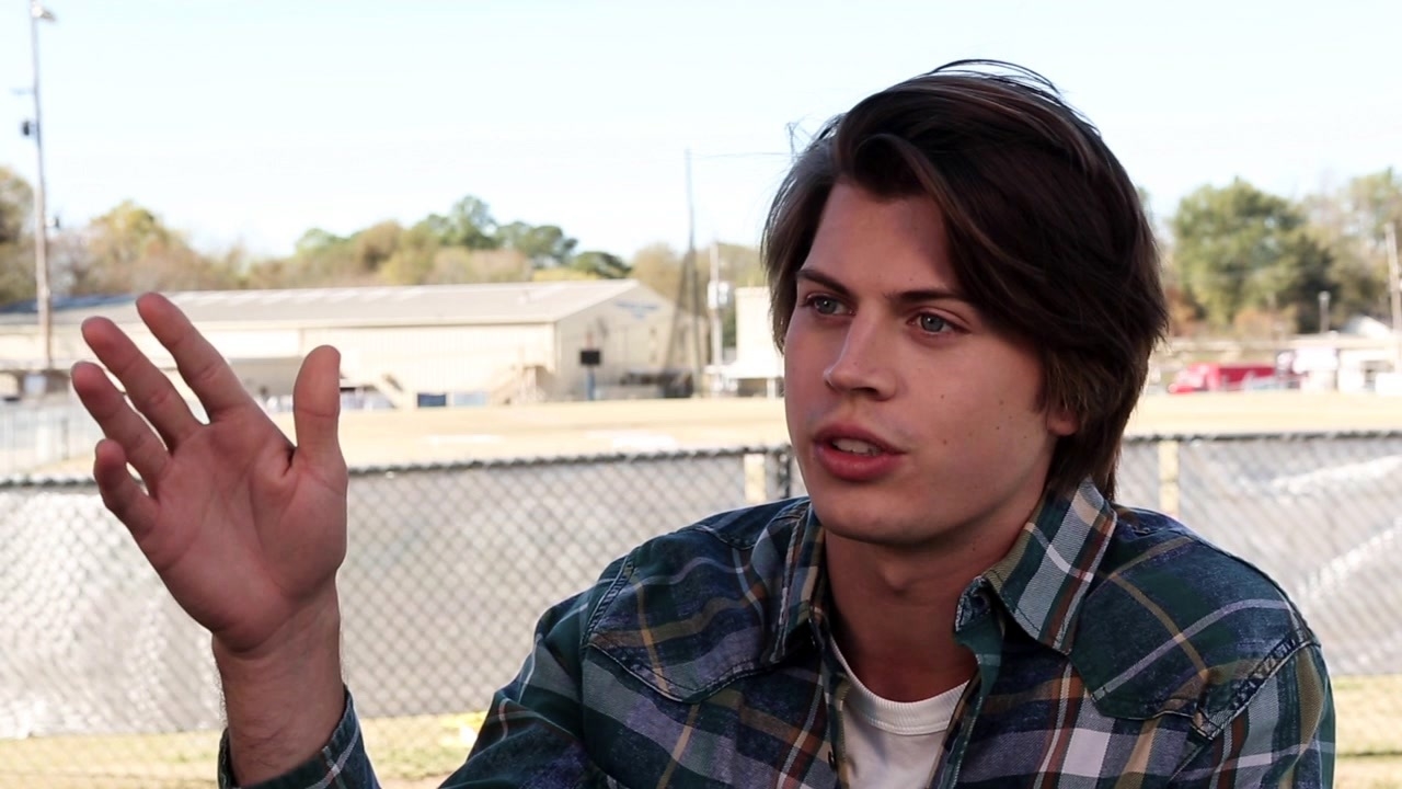 Run The Race Trailer Run The Race Tanner Stine On His Character Metacritic