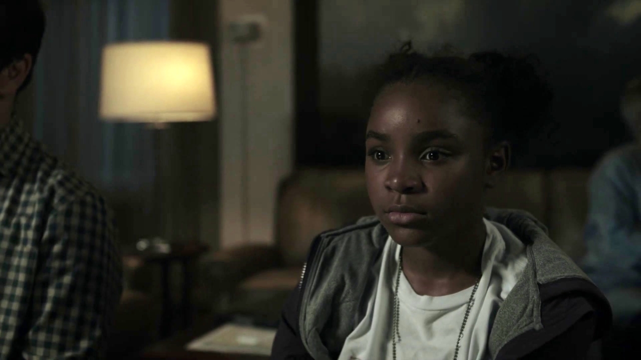 The Passage: Amy Offers To Help Find The Vampire