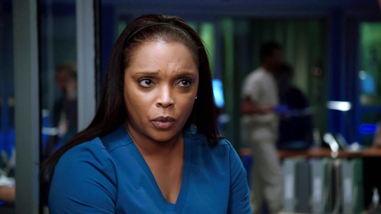 Chicago Med: Old Flames, New Sparks