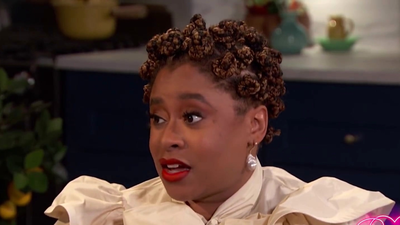 Busy Tonight: Phoebe Robinson