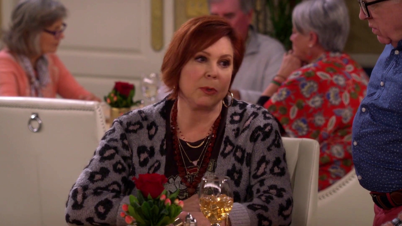 The Cool Kids: Joanie & Hank Let Everyone Know They Had Sex