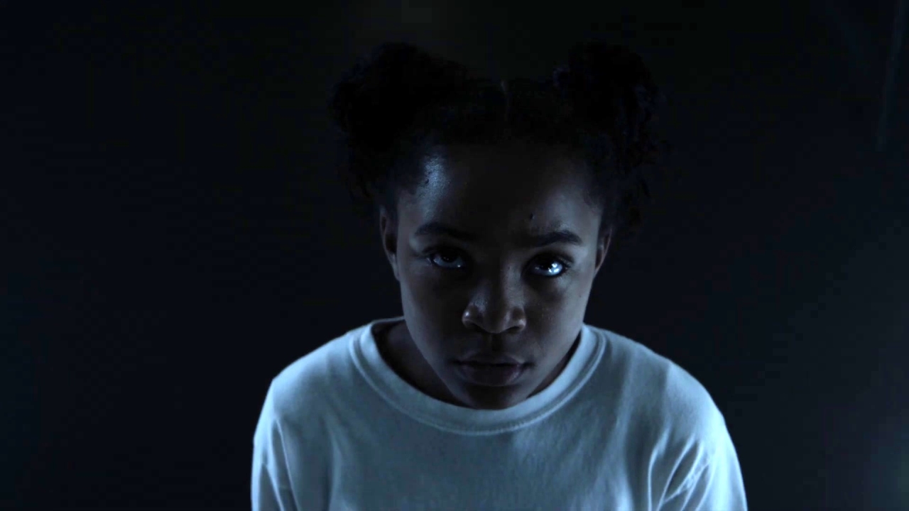The Passage: Amy Knows Where The Virals Are