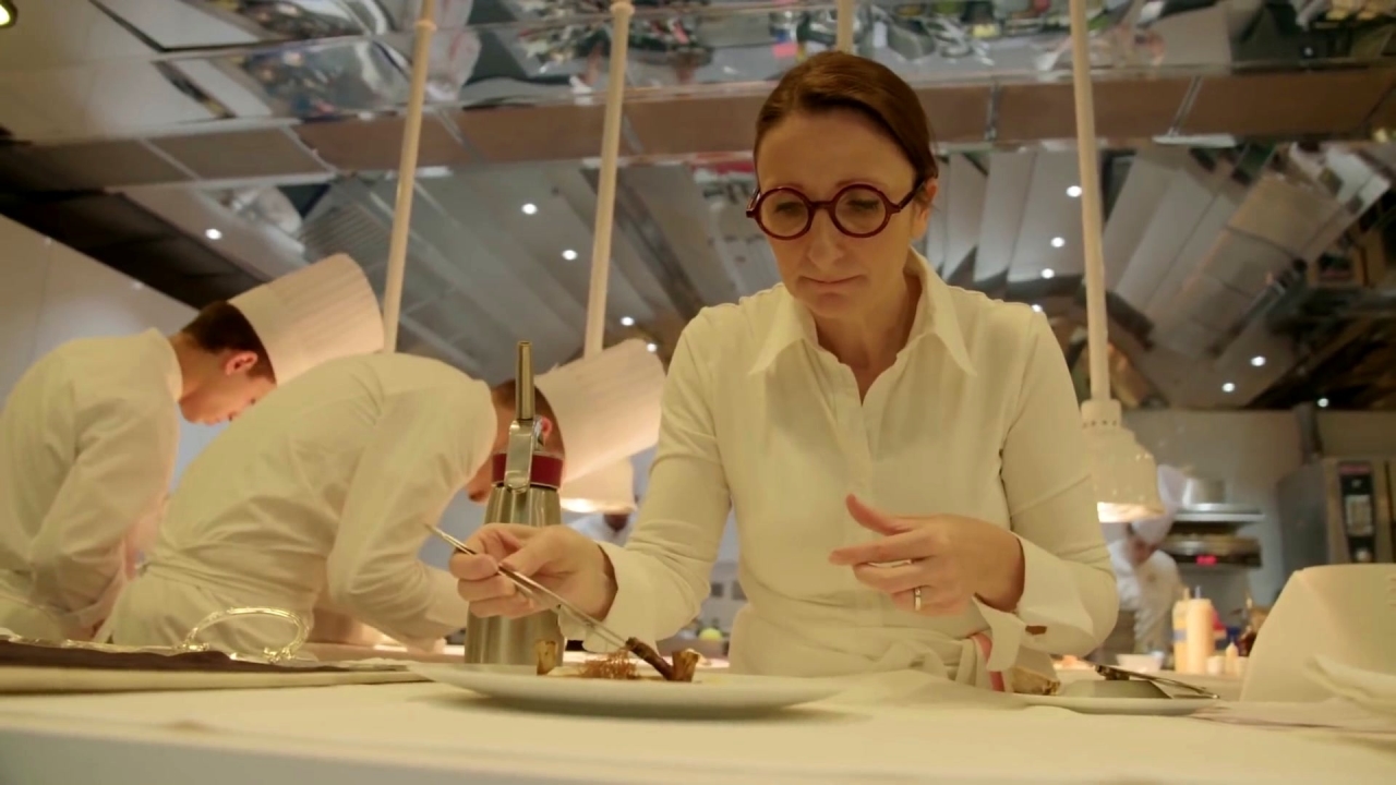 THE HEAT: A KITCHEN R: EVOLUTION