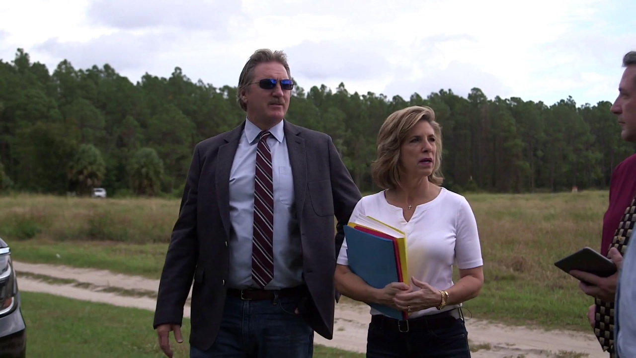 Cold Justice: Kelly Siegler Visits Where Carrie Leonard's Remains Were Found