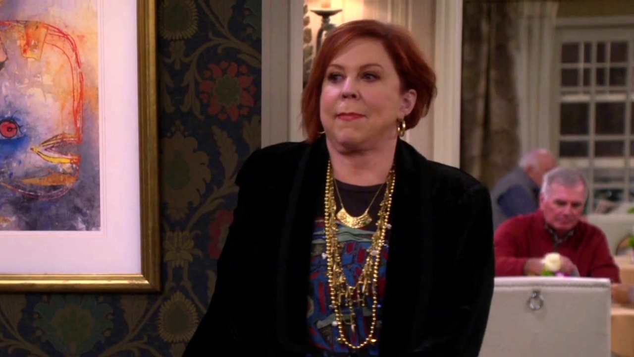 The Cool Kids: Margaret Can't Walk In Her High Heel Boots