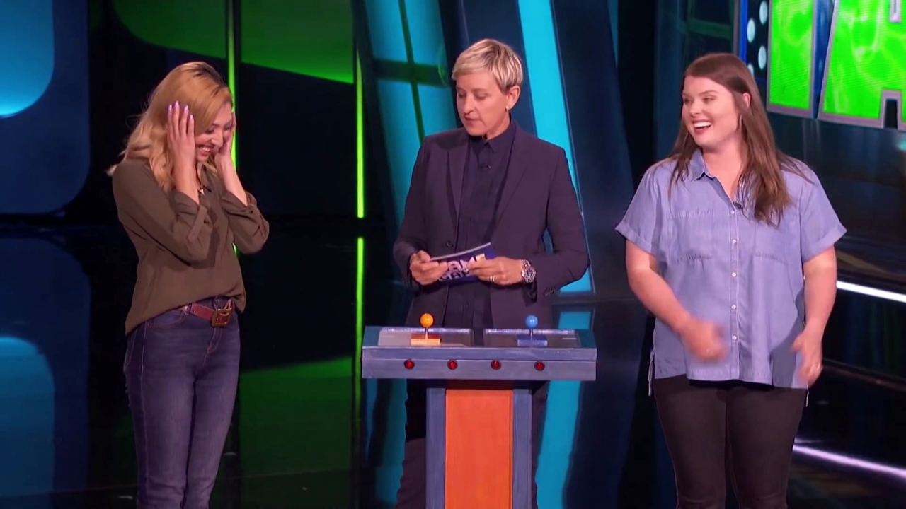 Ellen's Game Of Games: Player Escapes Stink Tank Un-Stinked