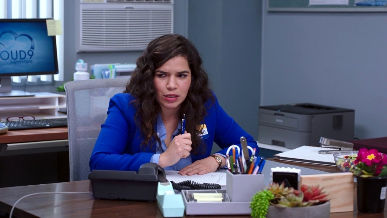 Superstore: Amy Is Shocked By Her Pay Raise