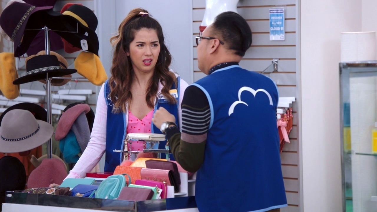 Superstore: Fake It Til You Make It