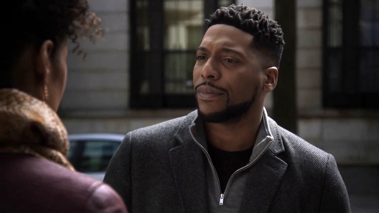 New Amsterdam: Reynolds Proposes To Evie