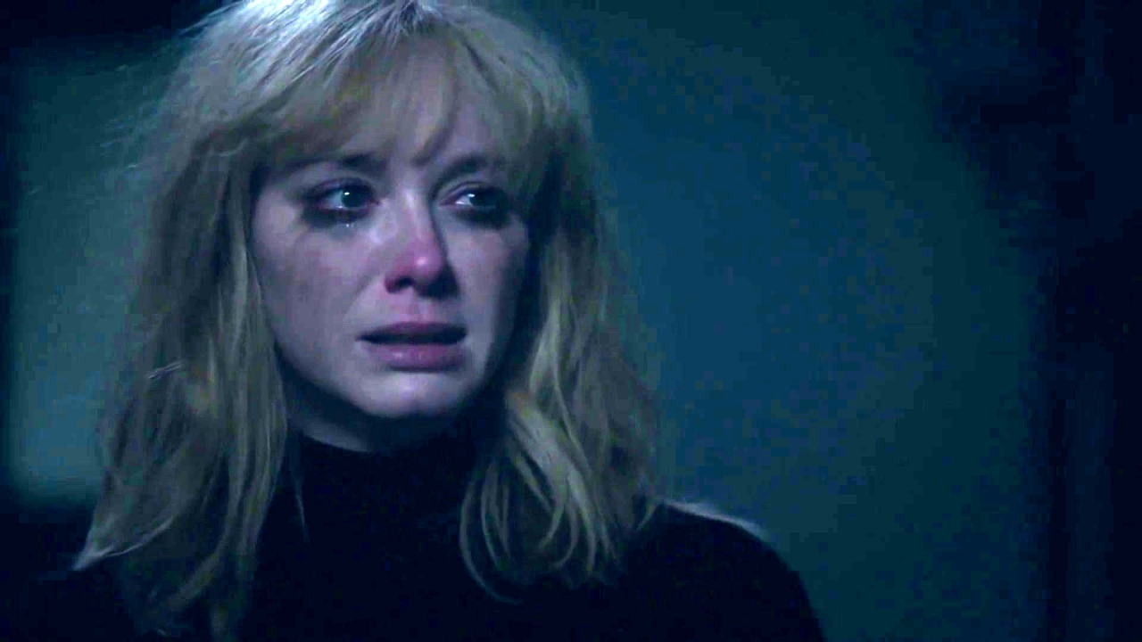 Good Girls: Beth Takes Down King Rio