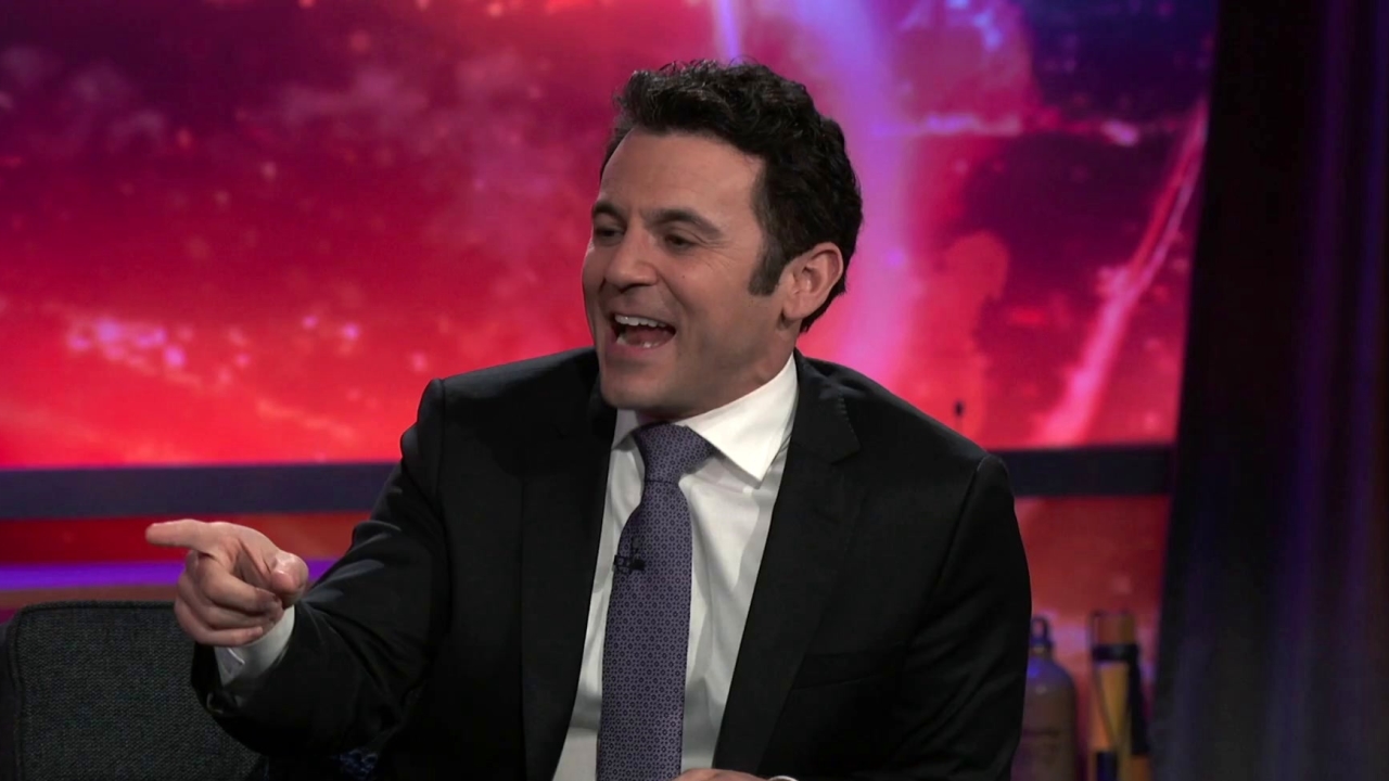 What Just Happened With Fred Savage: Kevin Zegers Exits The Stage