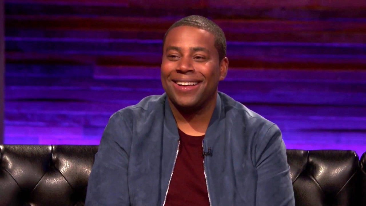 Bring The Funny: Calvin Evans Performs In The Open Mic Round