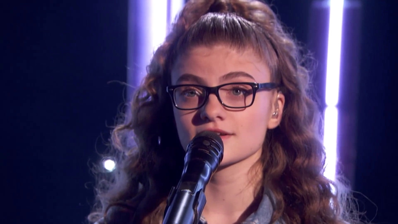 America's Got Talent: Sophie Pecora Performs An Amazing Original Song